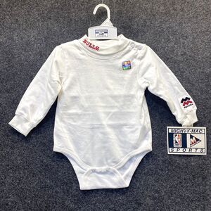 Vintage Chicago Bulls NBA Baby Toddler One Piece Bodysuit 18 Months